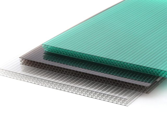 Multiwall polycarbonate manufactured by SinoPlastix